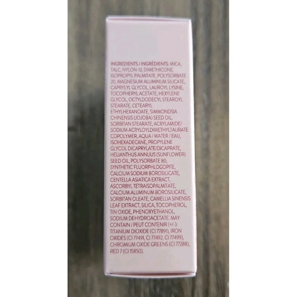 Laura Geller Baked Balance-N-Glow Illuminating Foundation FAIR 0.28 oz